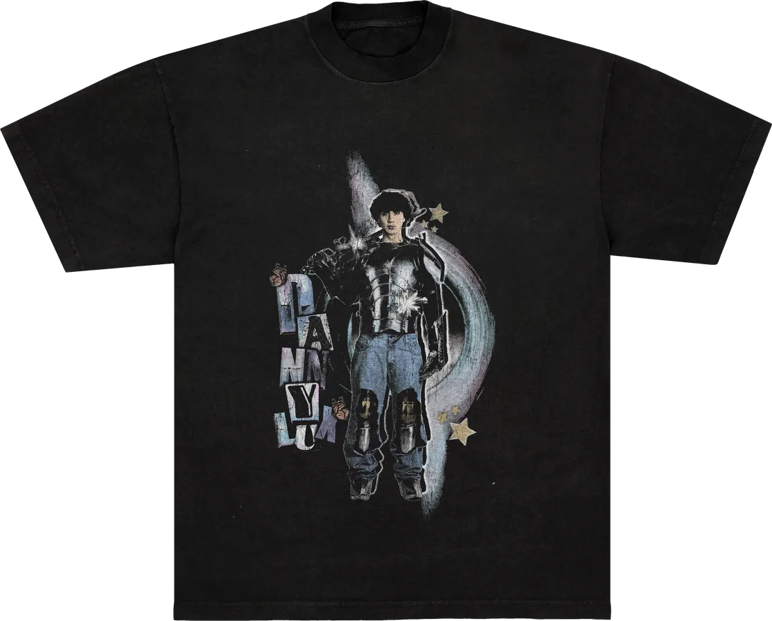 Character tee, the artist drawn full length